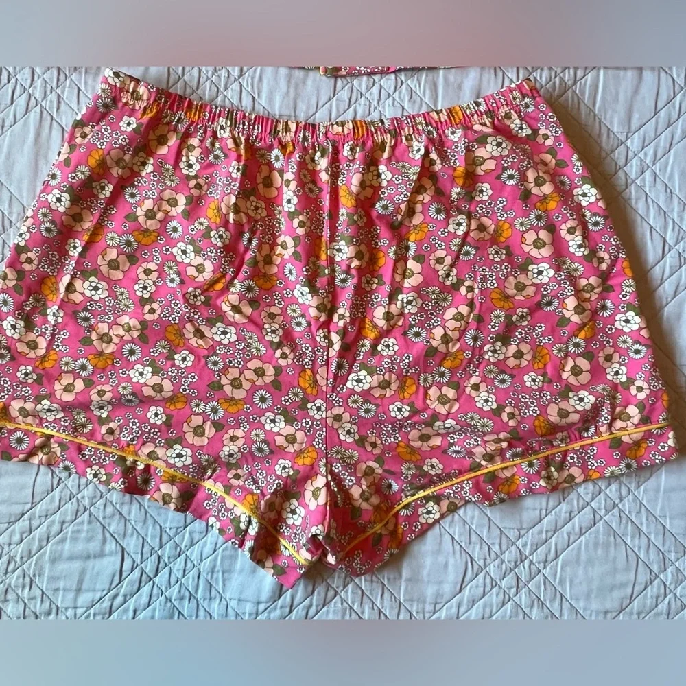 BEDHEAD RETRO FLORAL Short Sleeve Classic Shorty PJ Set, Medium (NWT) - Picture 12 of 15